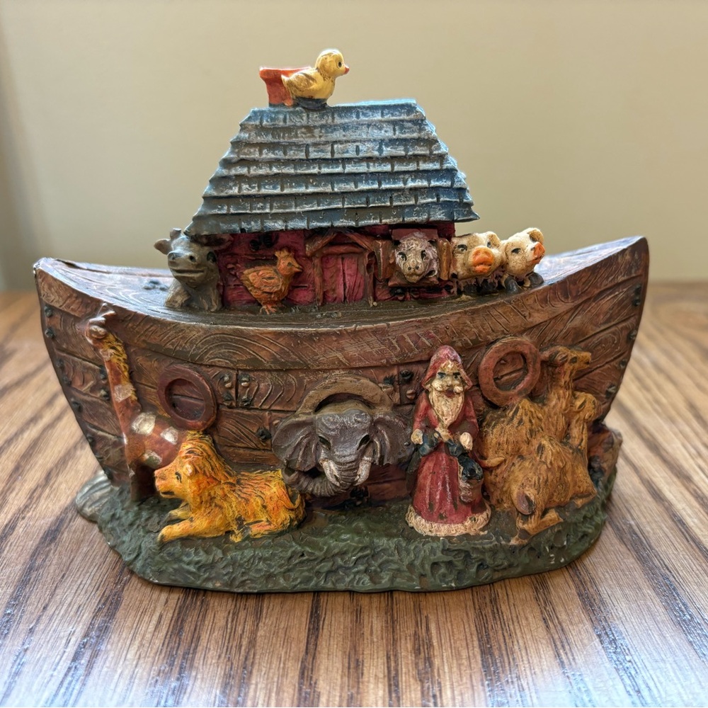 Noah’s Ark figurine
Giraffes, cows, lions, Noah on the ark